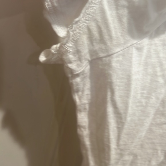 EUC! Cold Shoulder Tee - Picture 5 of 9